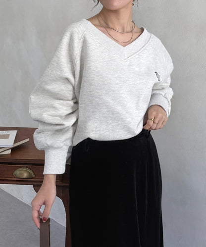 V領刺繡標誌加絨套頭衫