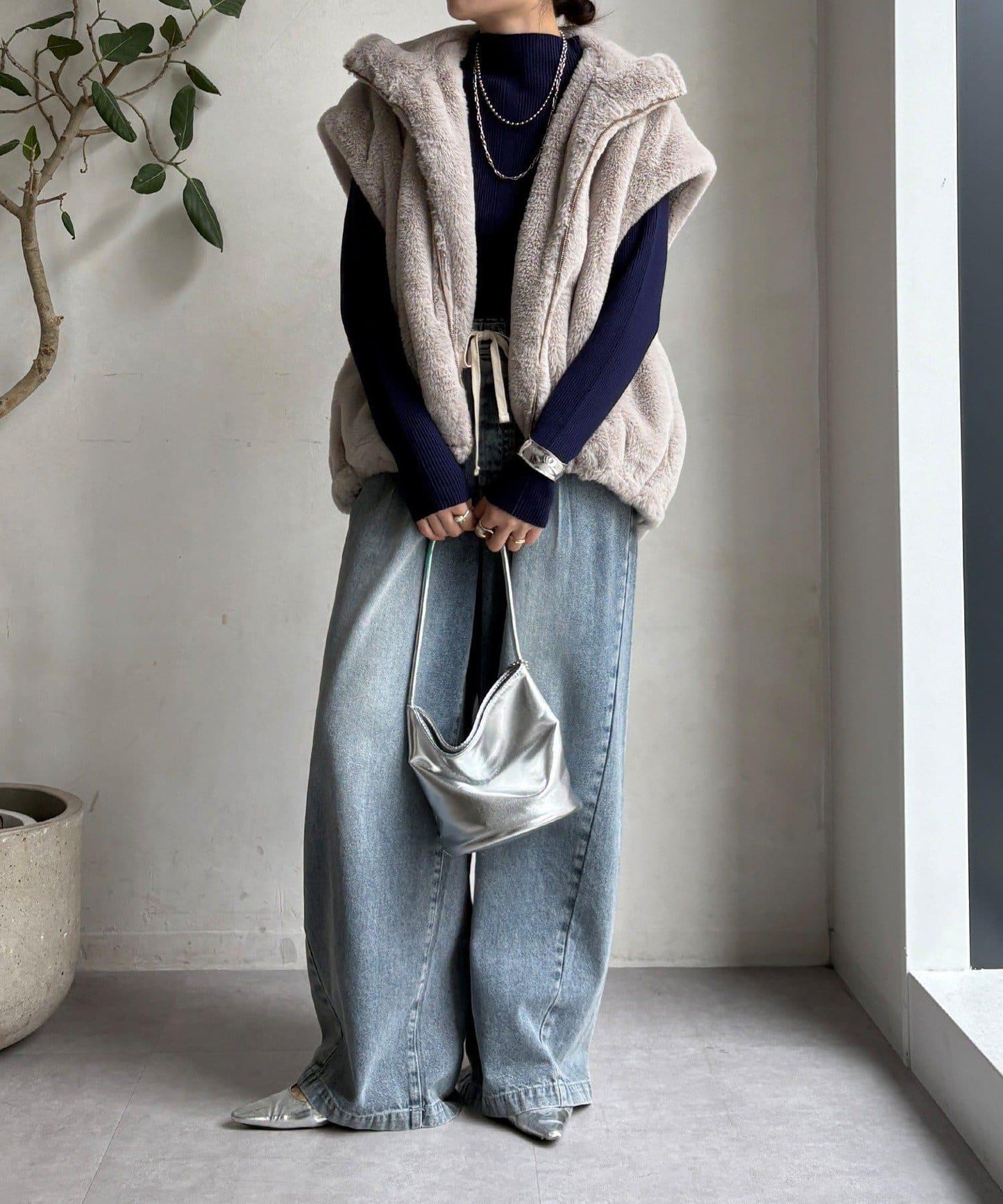 高領羅紋針織衫