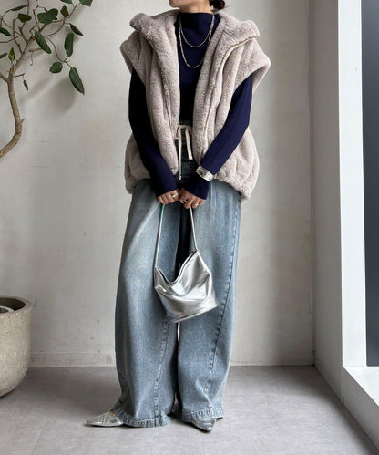 高領羅紋針織衫