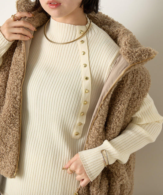 金色紐扣羅紋針織衫