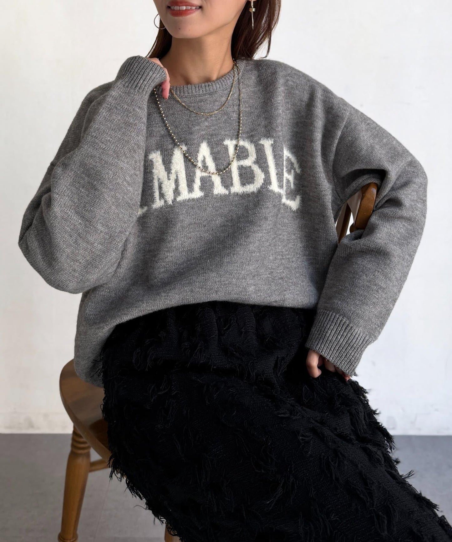 毛絨字母圖案針織套頭衫