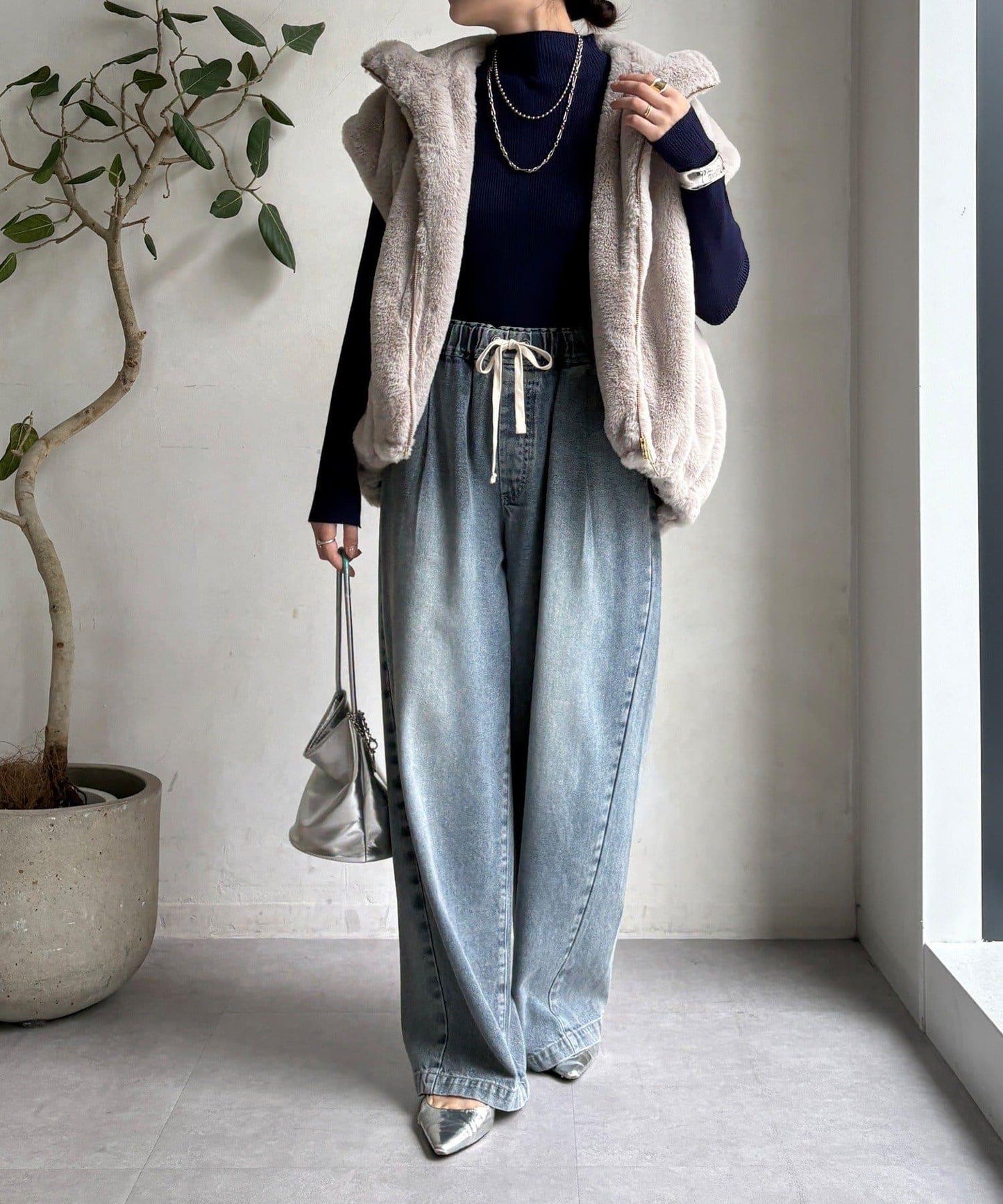 高領羅紋針織衫