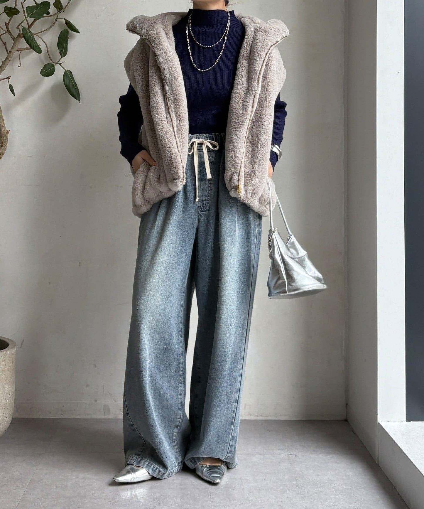 高領羅紋針織衫