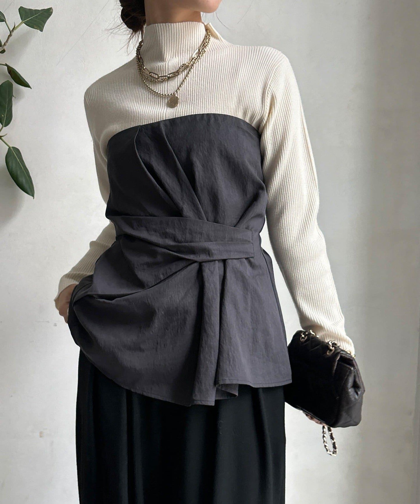 高領羅紋針織衫