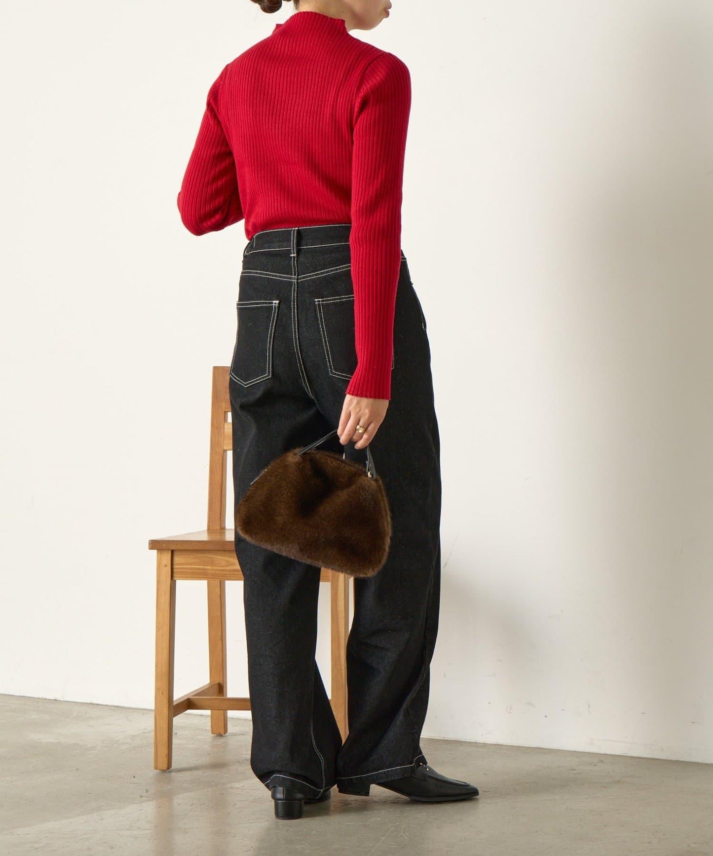 金色紐扣羅紋針織衫