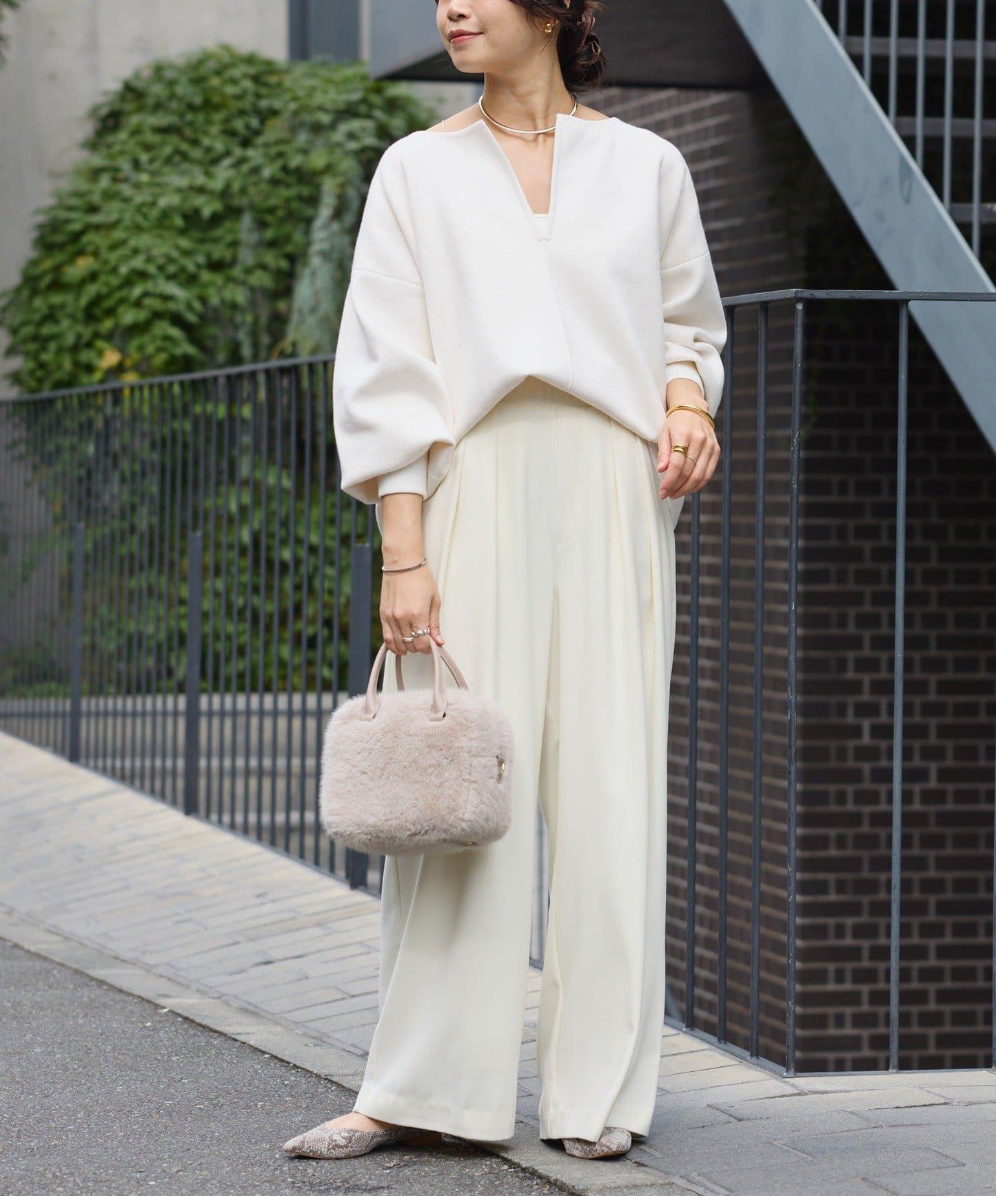 【輕盈感◎】鑰匙領口墊肩針織衫/預計12月中旬發貨