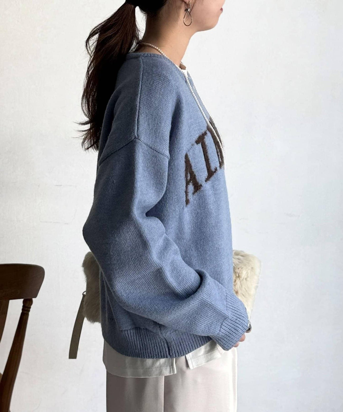 毛絨字母圖案針織套頭衫