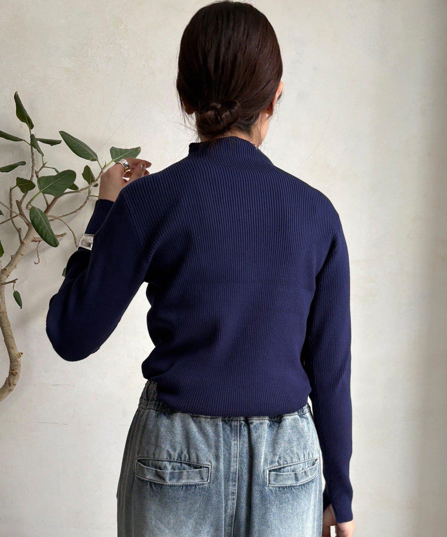 高領羅紋針織衫