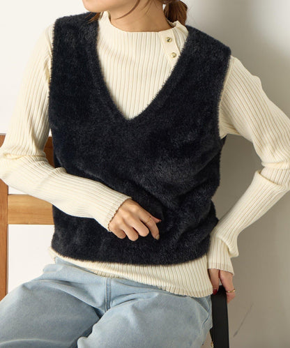 金色紐扣羅紋針織衫