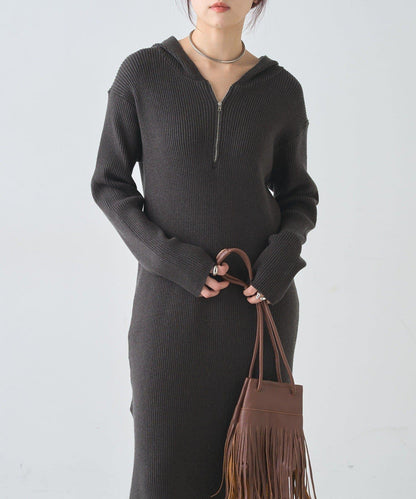 連帽拉鍊連衣裙