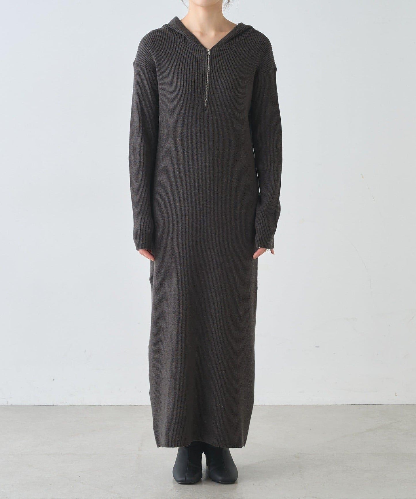 連帽拉鍊連衣裙