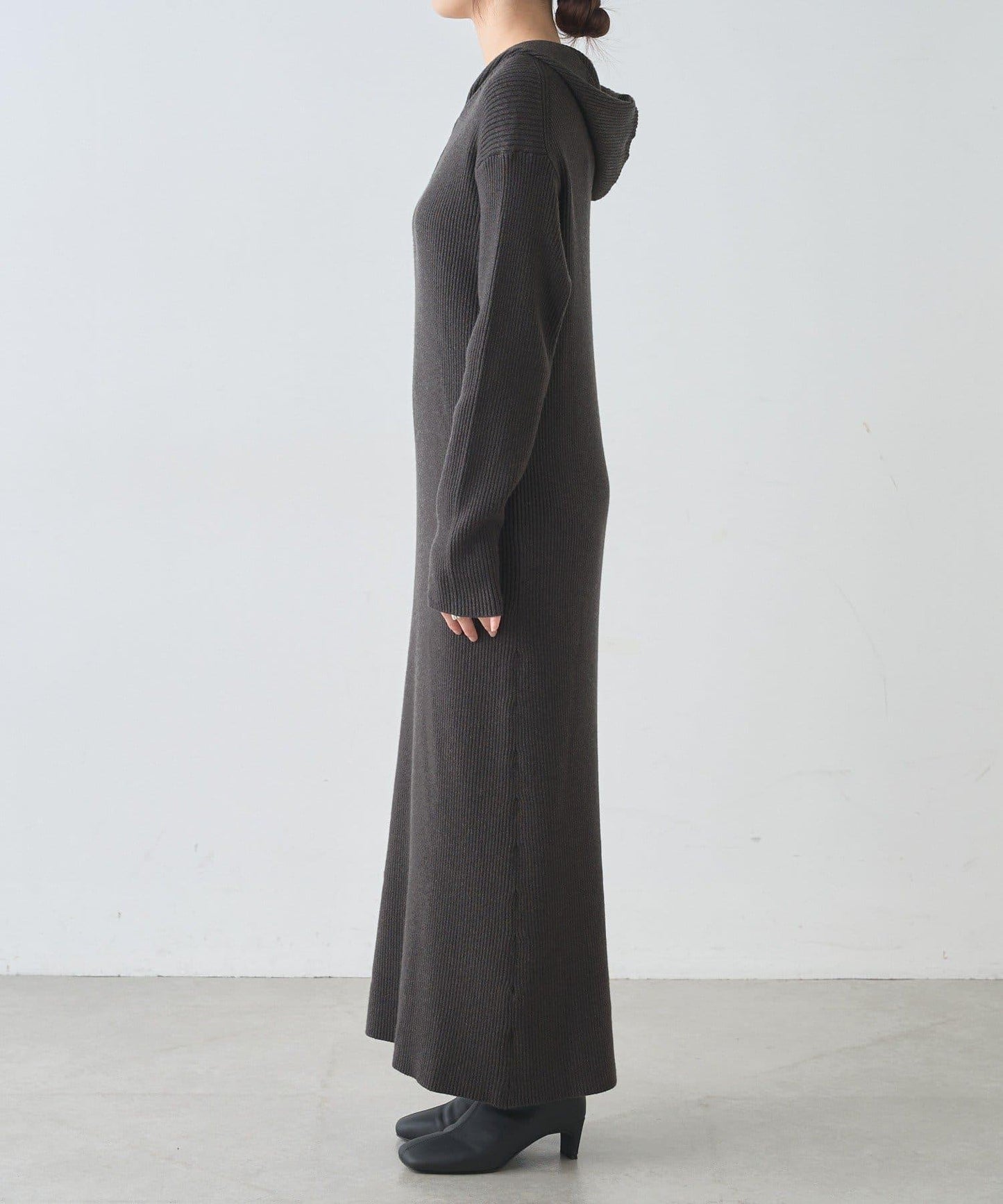 連帽拉鍊連衣裙