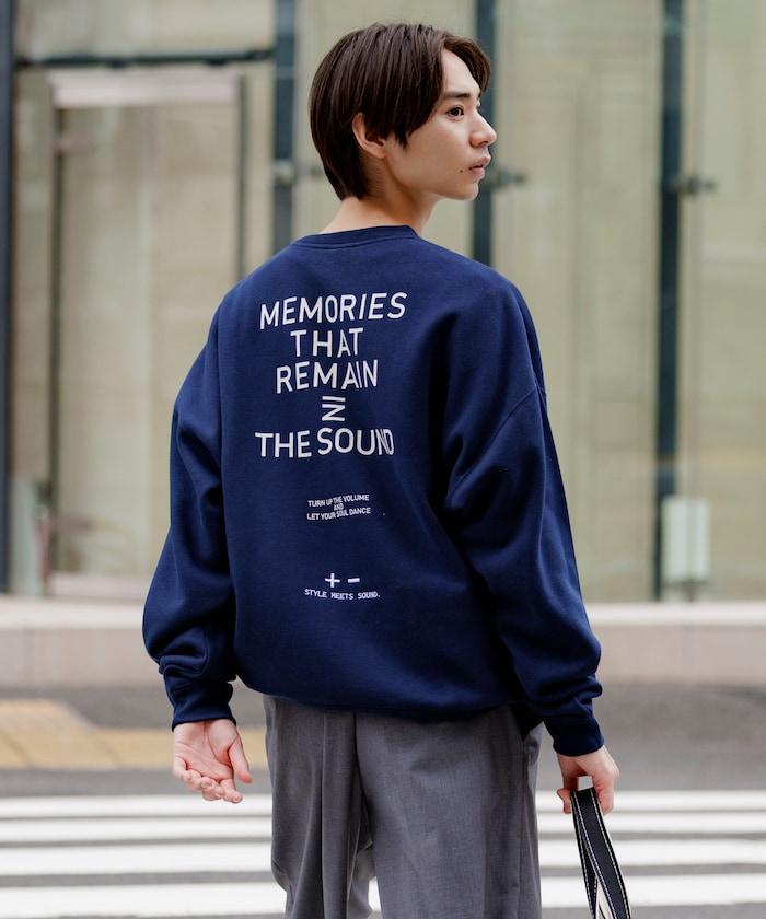 寬鬆版型 單點刺繡 後背印花 下襬抽繩 圓領衛衣