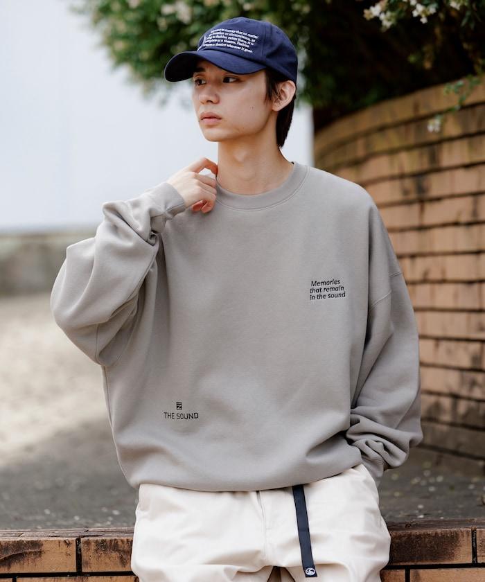 寬鬆版型 單點刺繡 後背印花 下襬抽繩 圓領衛衣