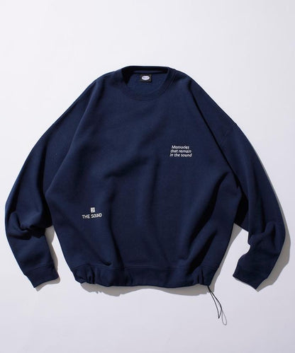 寬鬆版型 單點刺繡 後背印花 下襬抽繩 圓領衛衣