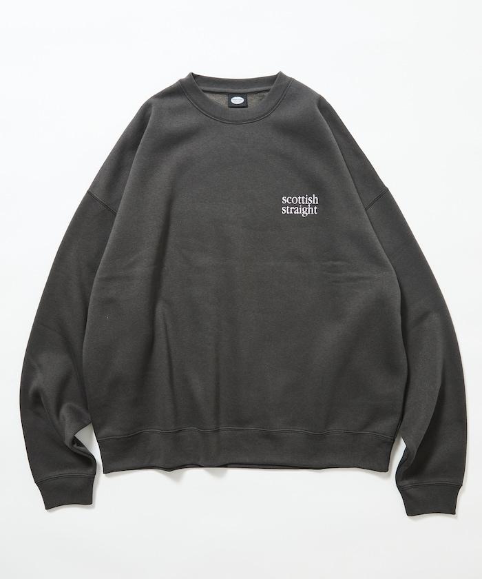 寬鬆版型背面印花圓領衛衣 / Look Back CAT