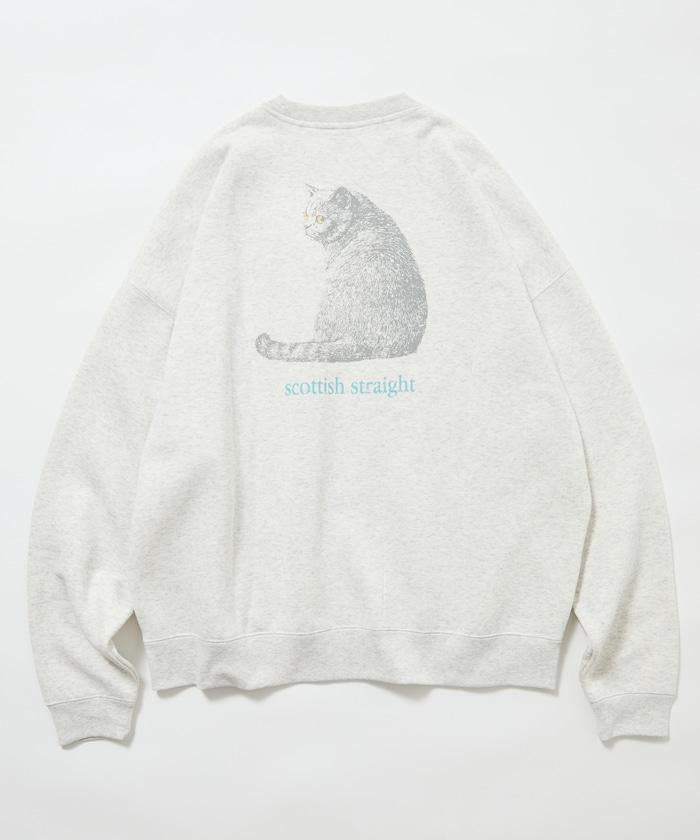 寬鬆版型背面印花圓領衛衣 / Look Back CAT