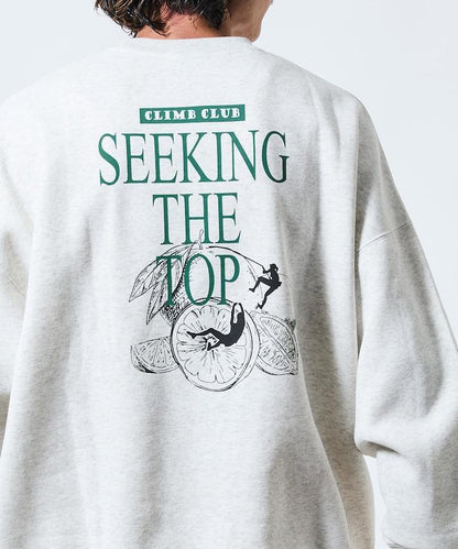 寬鬆版型背部印花圓領衛衣