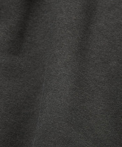 寬鬆版型背部印花圓領衛衣