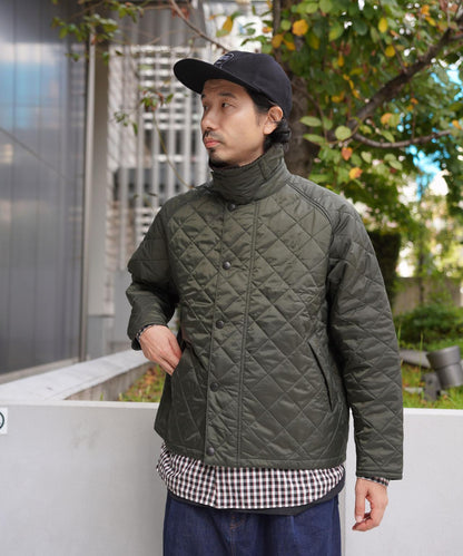 Barbour TRANSPORT菱格絎縫夾克 MQU1796