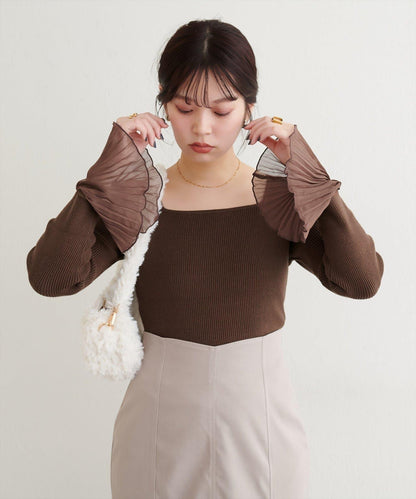 荷葉邊袖針織衫