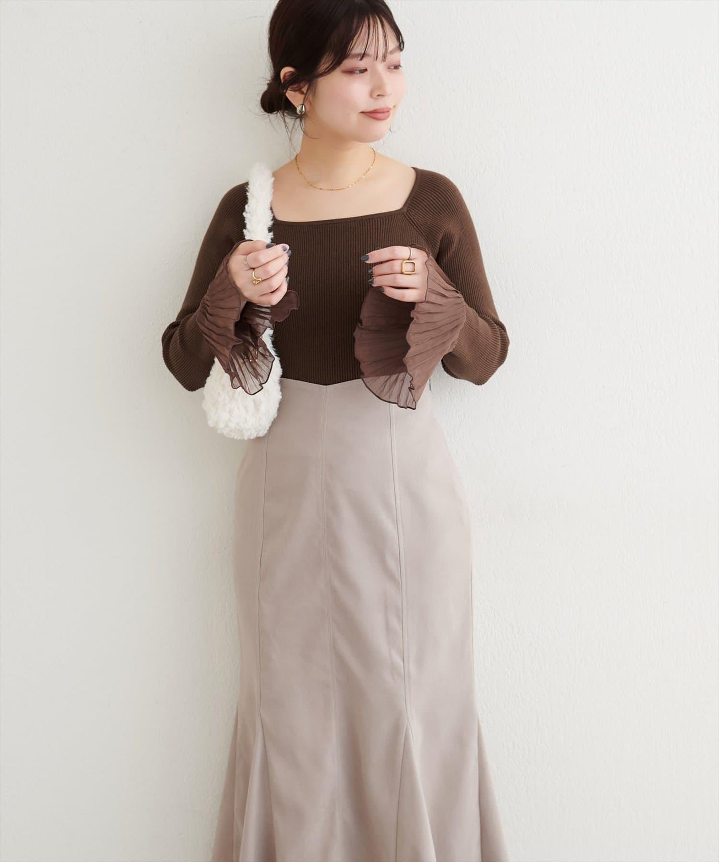 荷葉邊袖針織衫