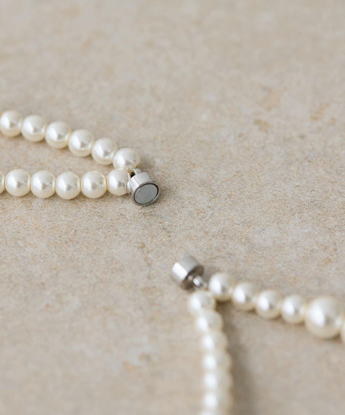 漸變珍珠磁性項鍊