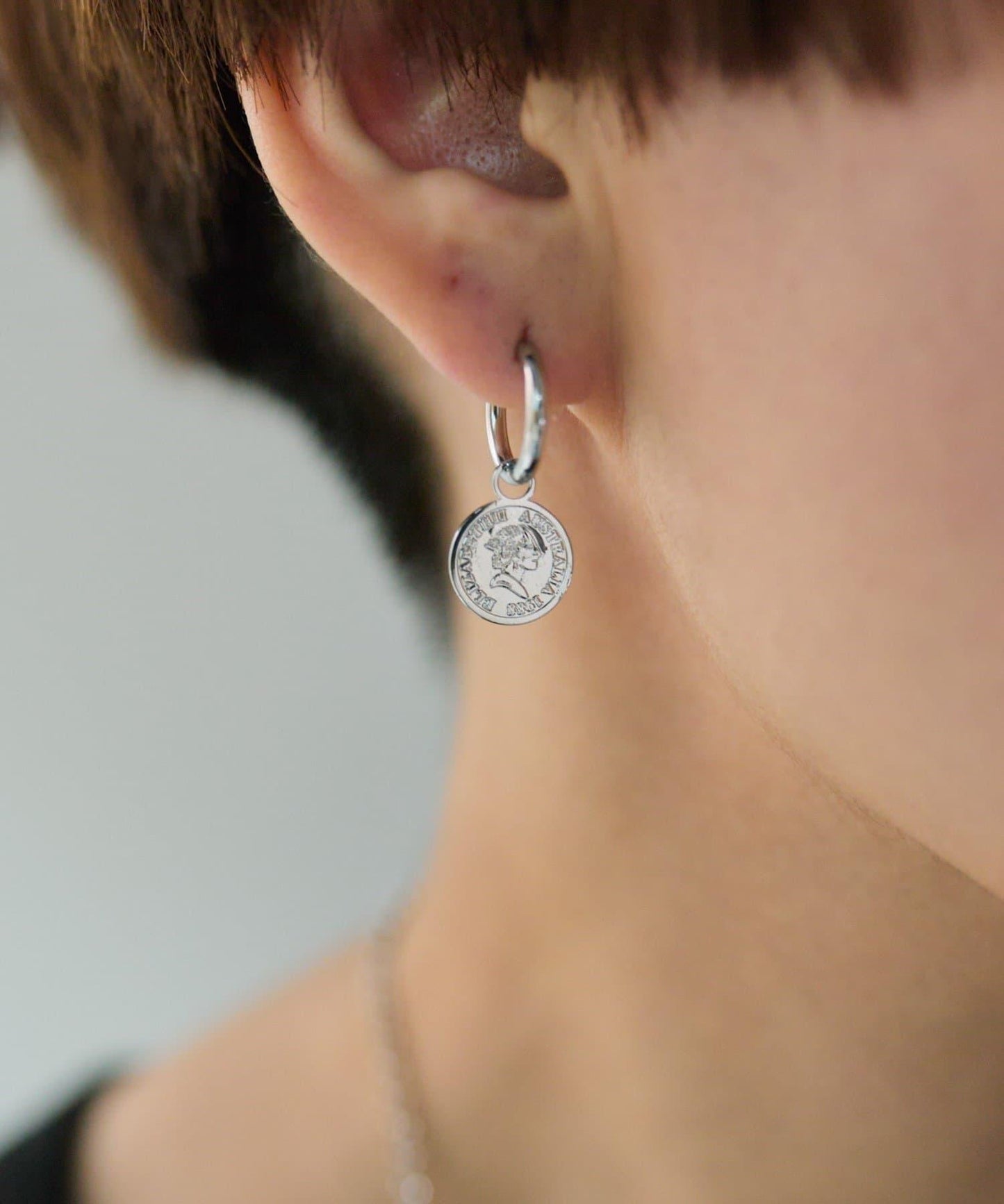 ear PAPILLONNER 硬幣吊墜耳圈耳環