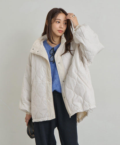 可多種搭配穿著的可雙面穿立領羽絨外套