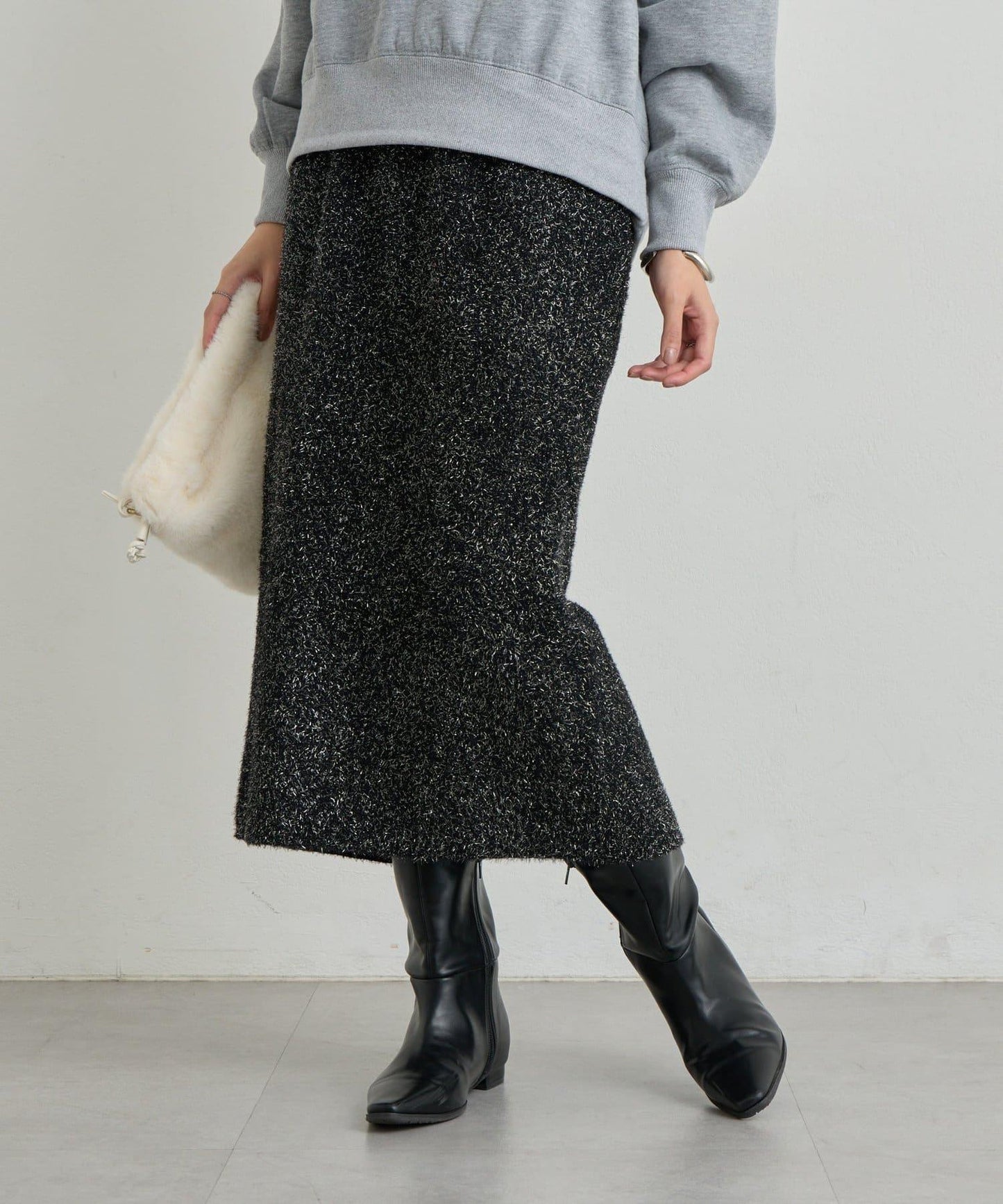 增添華麗感薄膜亮片針織修身半身裙