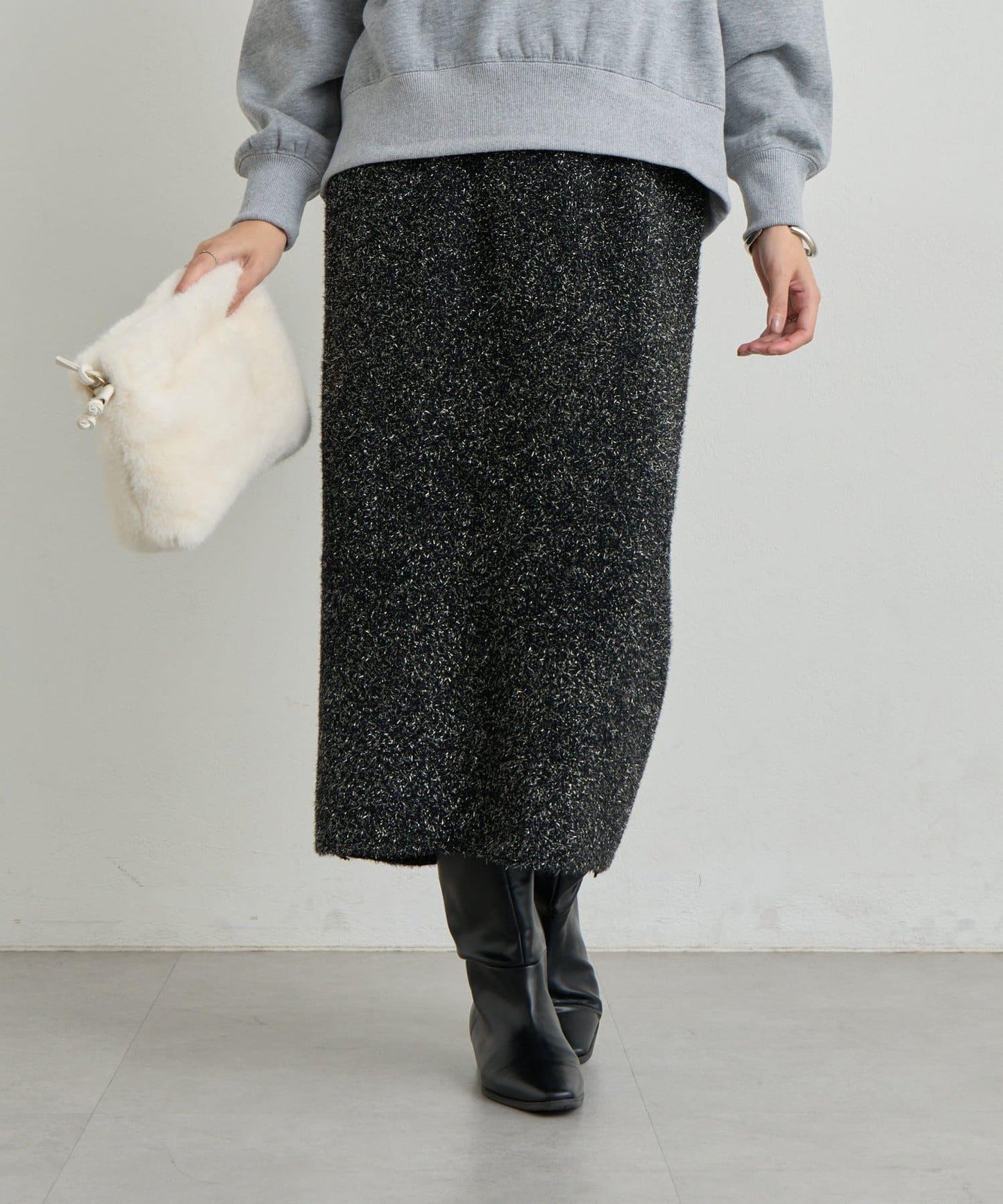 增添華麗感薄膜亮片針織修身半身裙