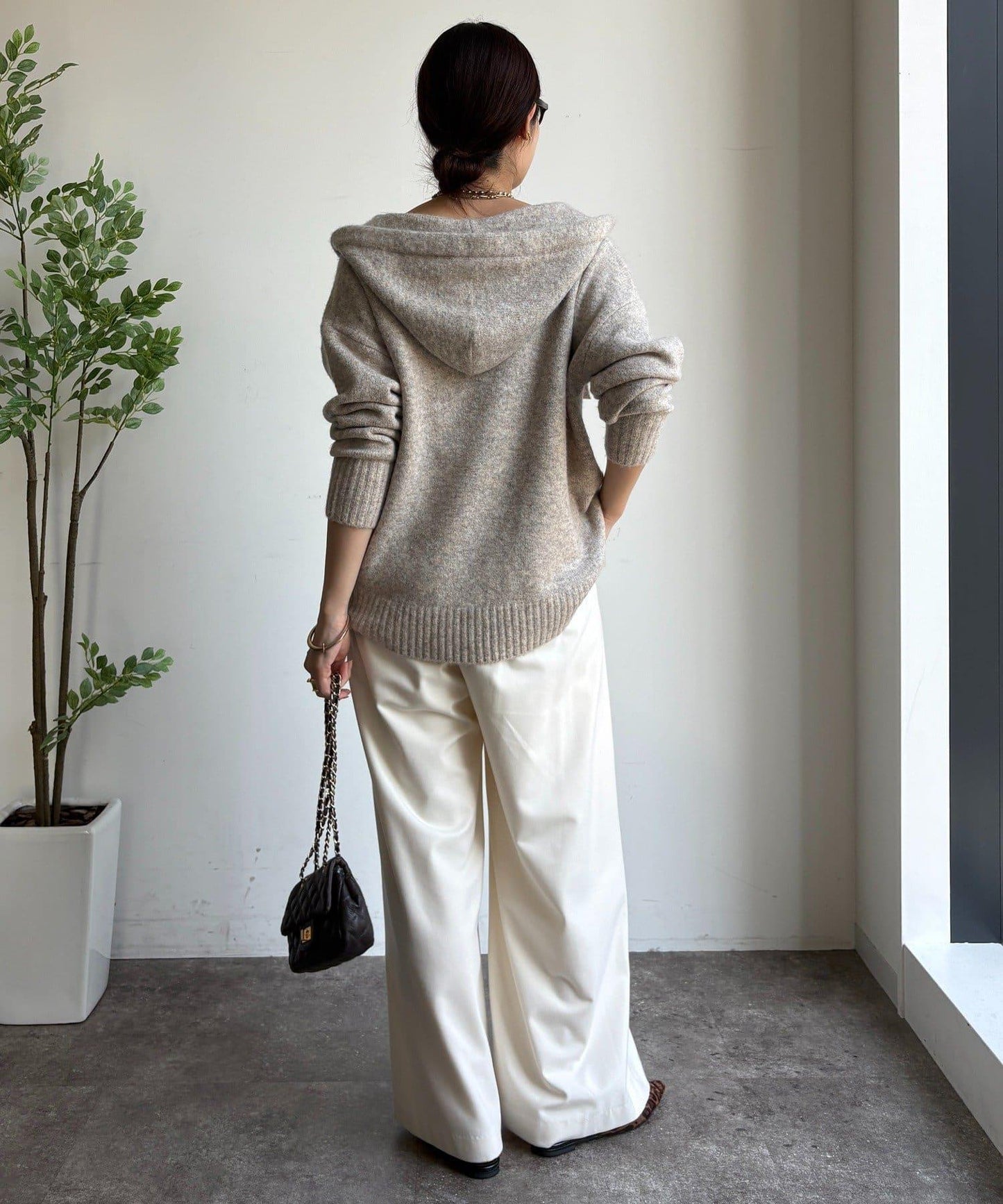 絨毛紗線拉鍊連帽衫