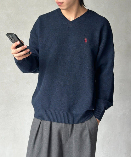 【U.S. POLO ASSN. 】V領針織套頭衫