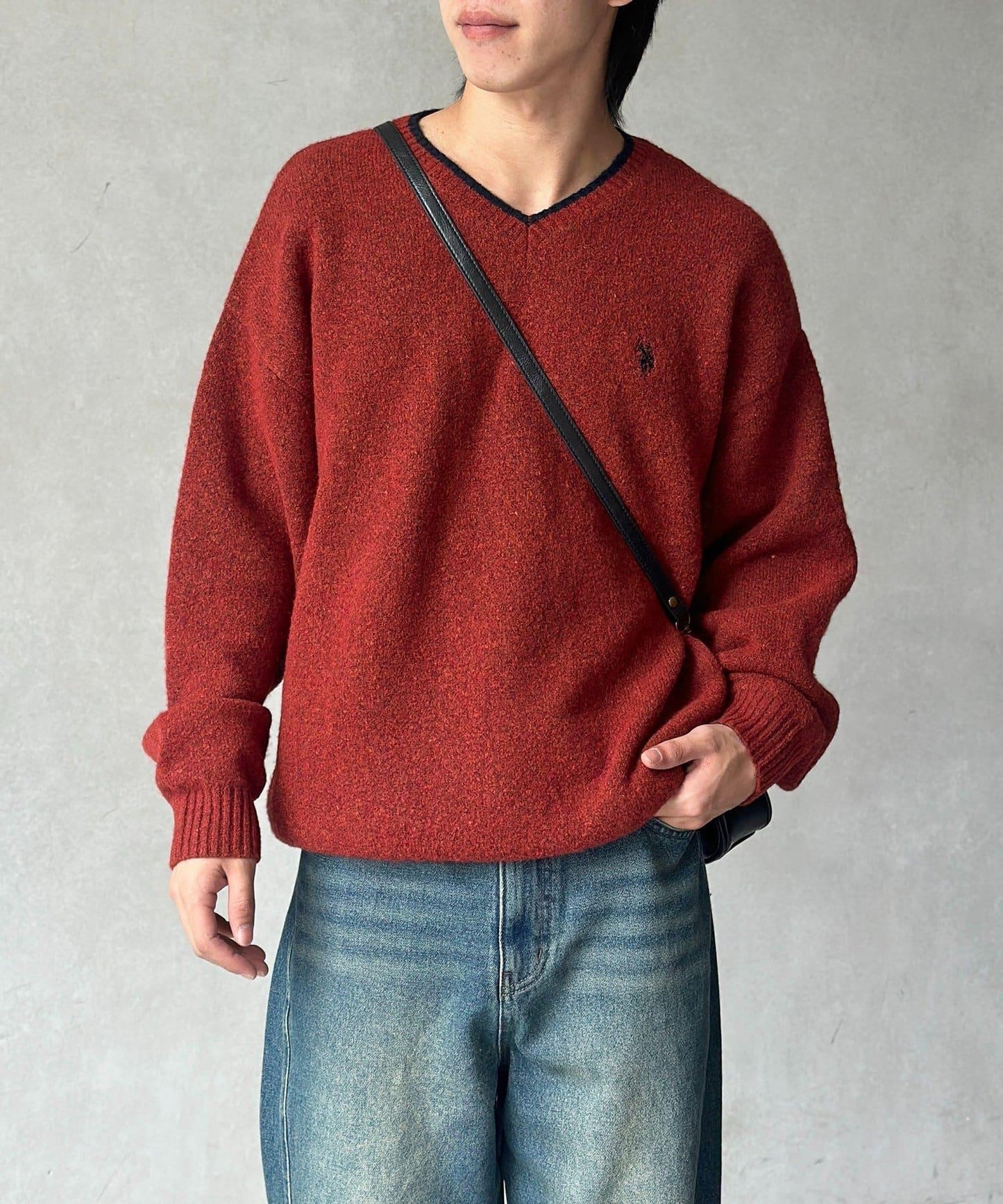 【U.S. POLO ASSN. 】V領針織套頭衫