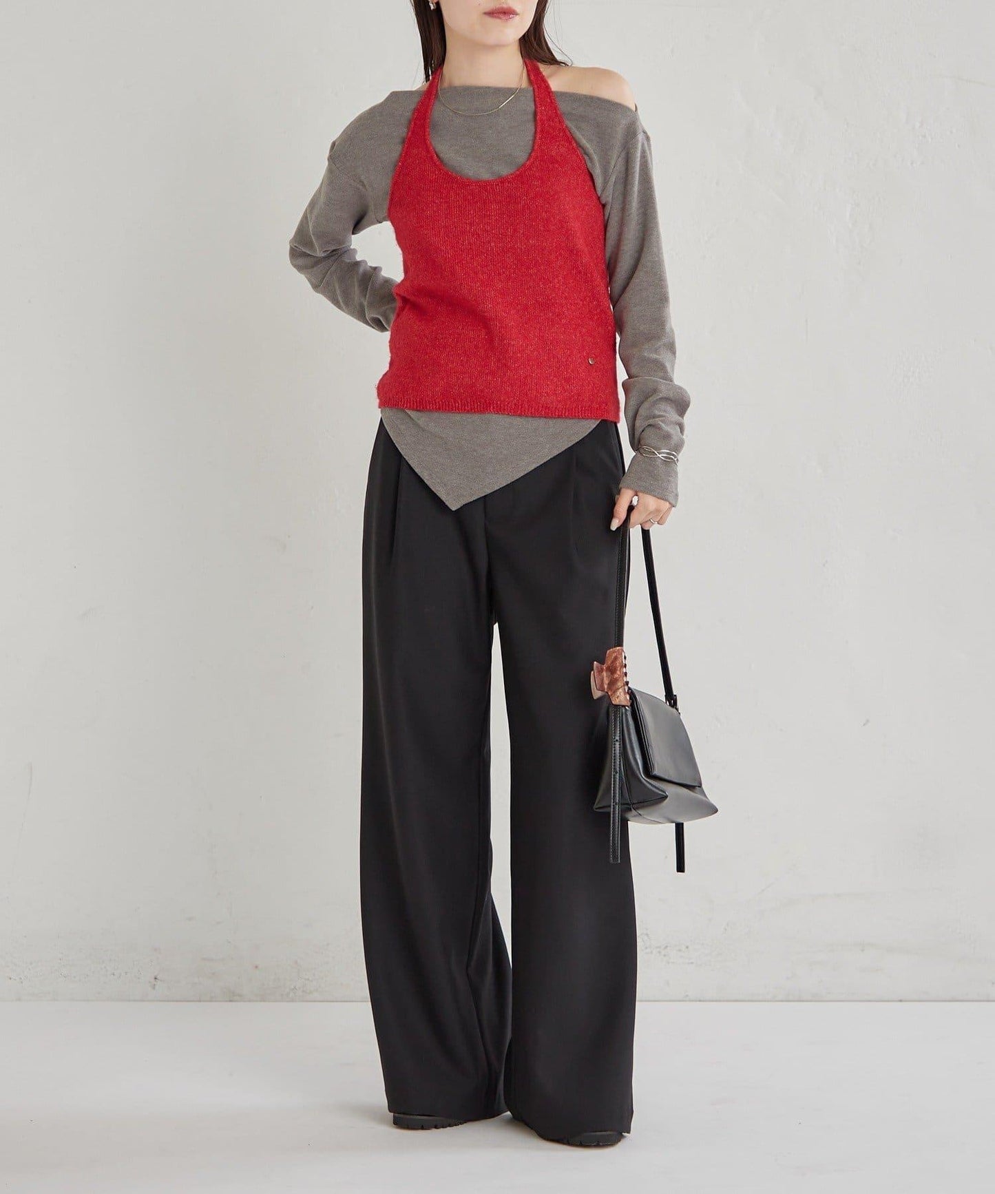 掛脖短款背心套裝長袖T恤