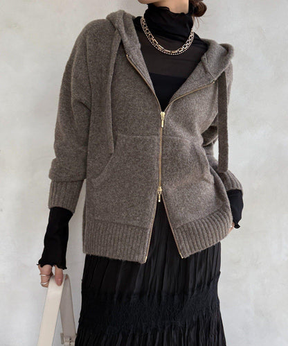 絨毛紗線拉鍊連帽衫