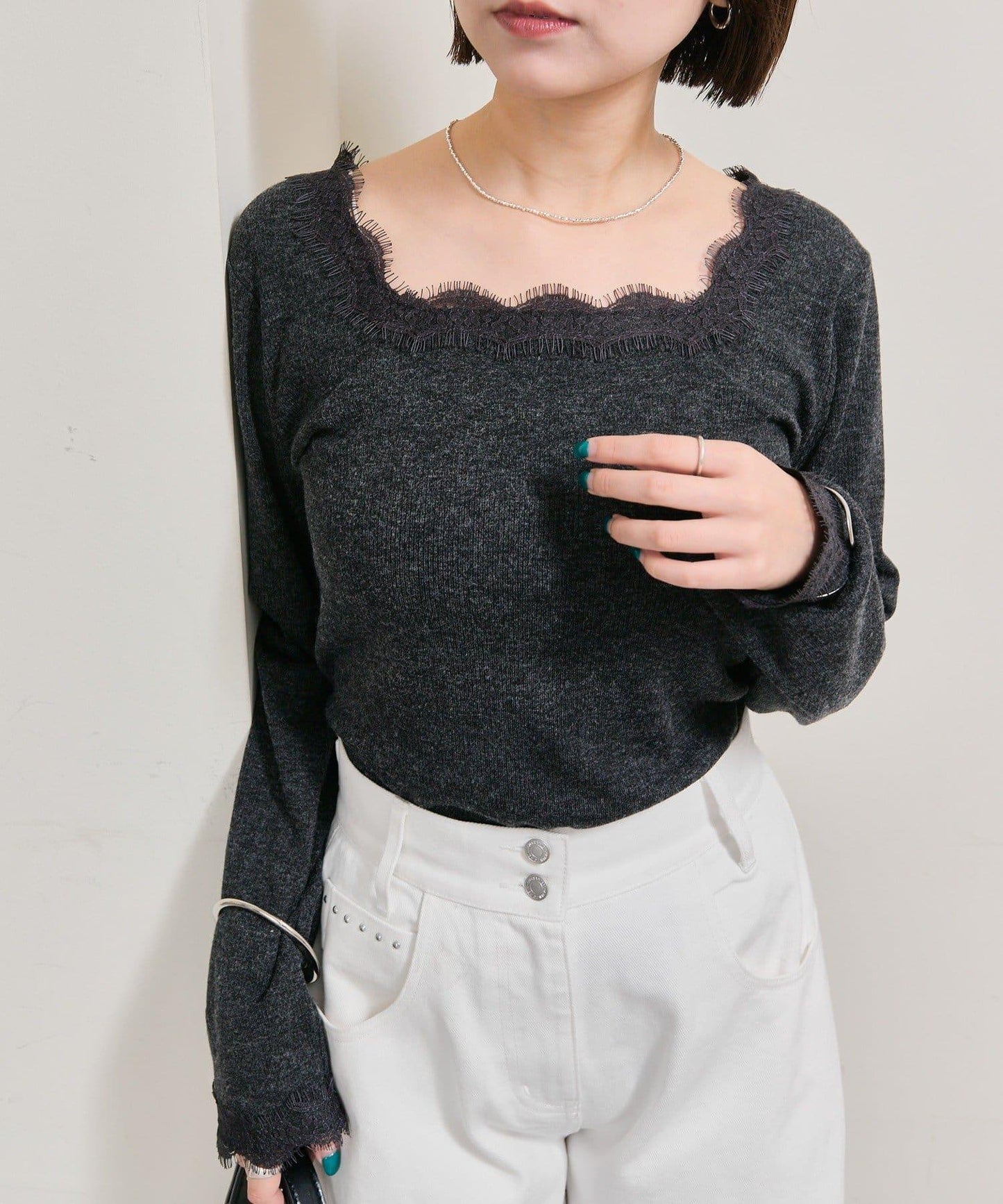 方領蕾絲長袖T恤