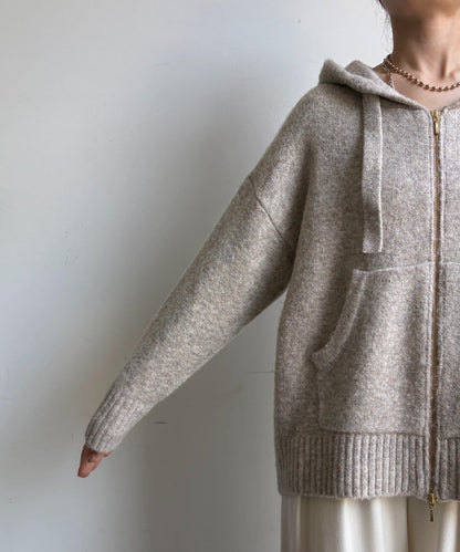 絨毛紗線拉鍊連帽衫