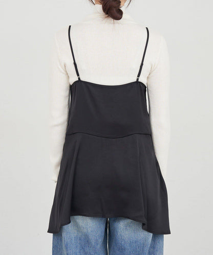 不規則下襬吊帶背心