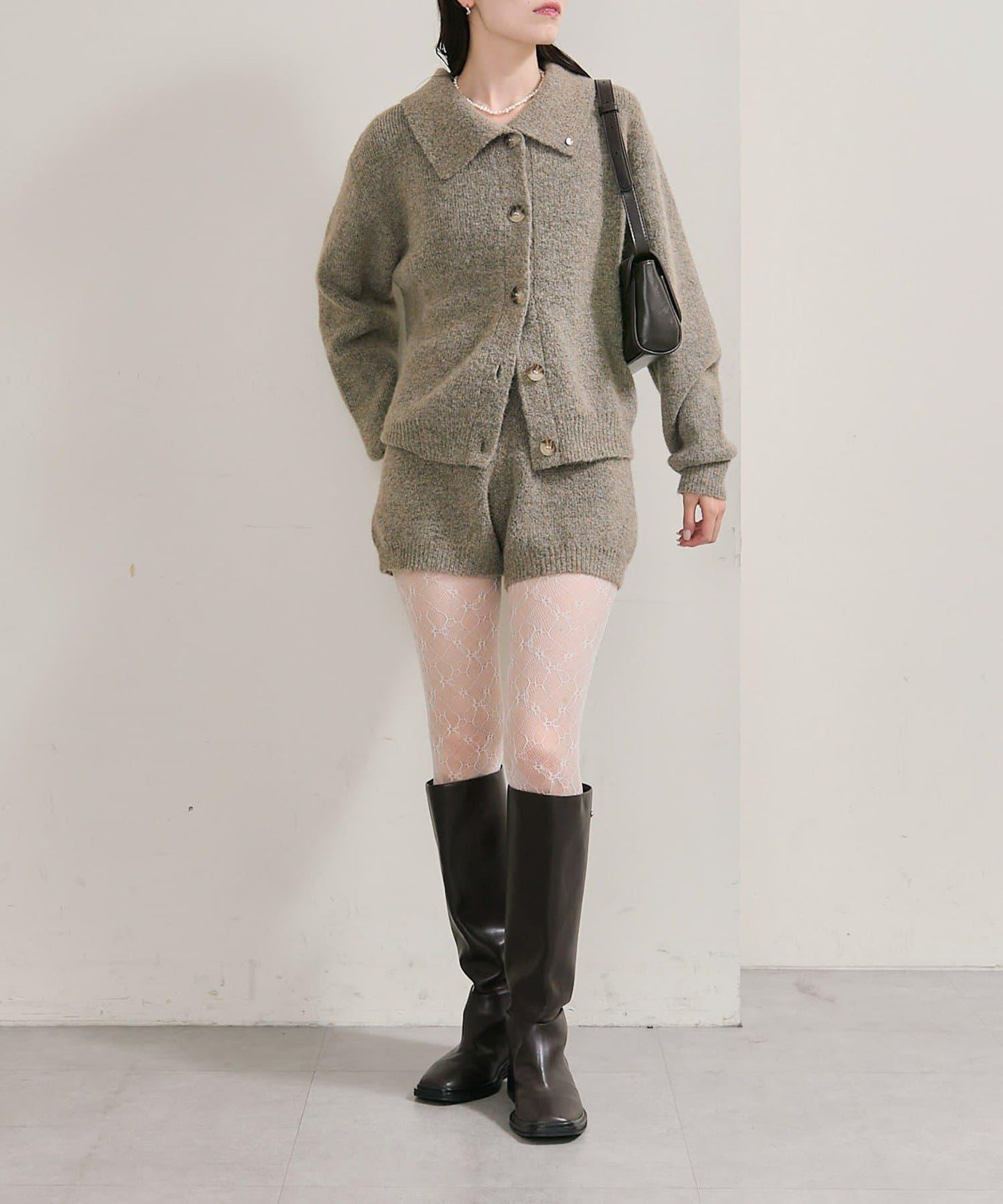 帶領片針織開衫