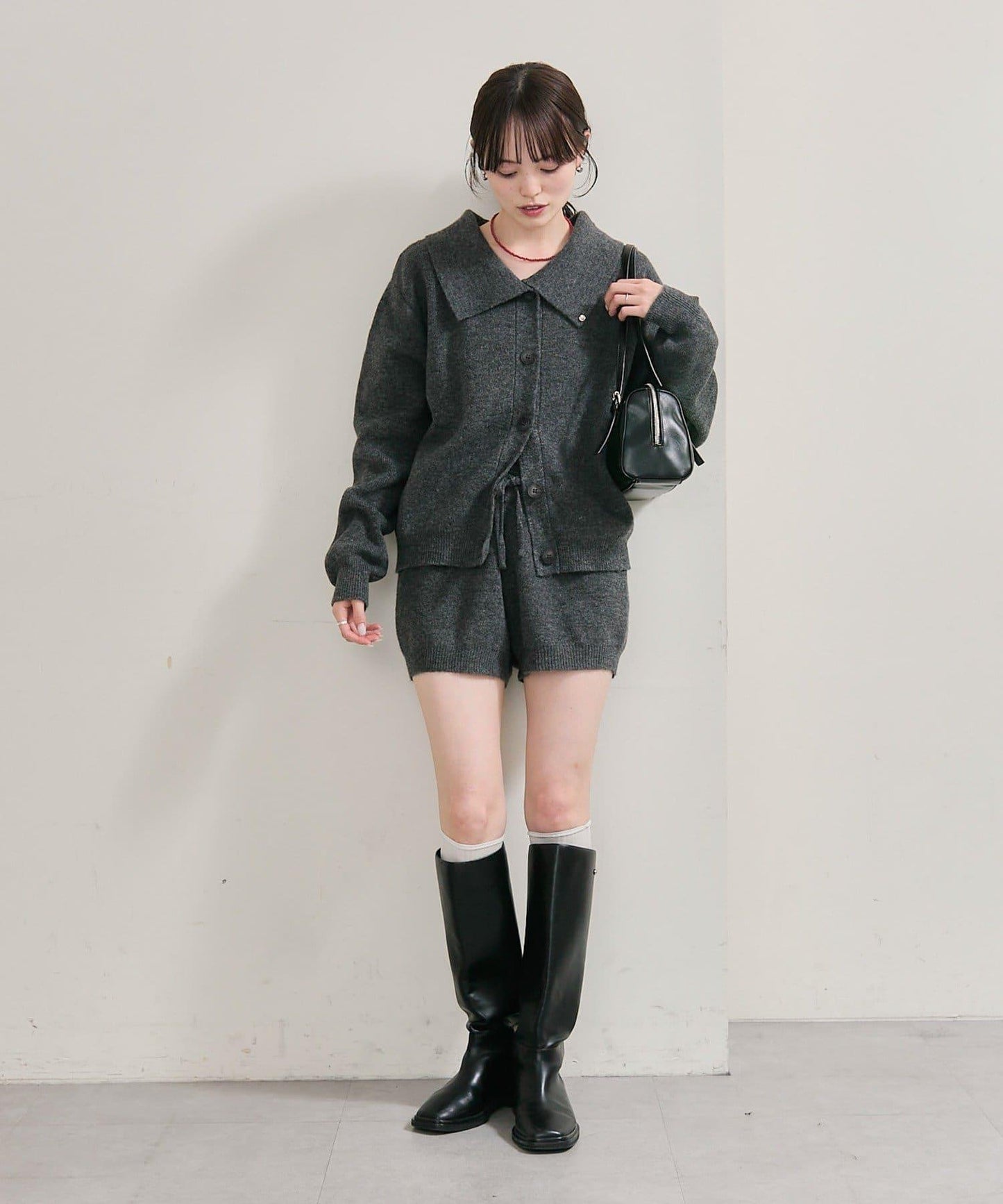 帶領片針織開衫