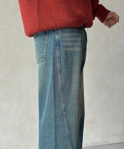 立體剪裁微喇牛仔褲