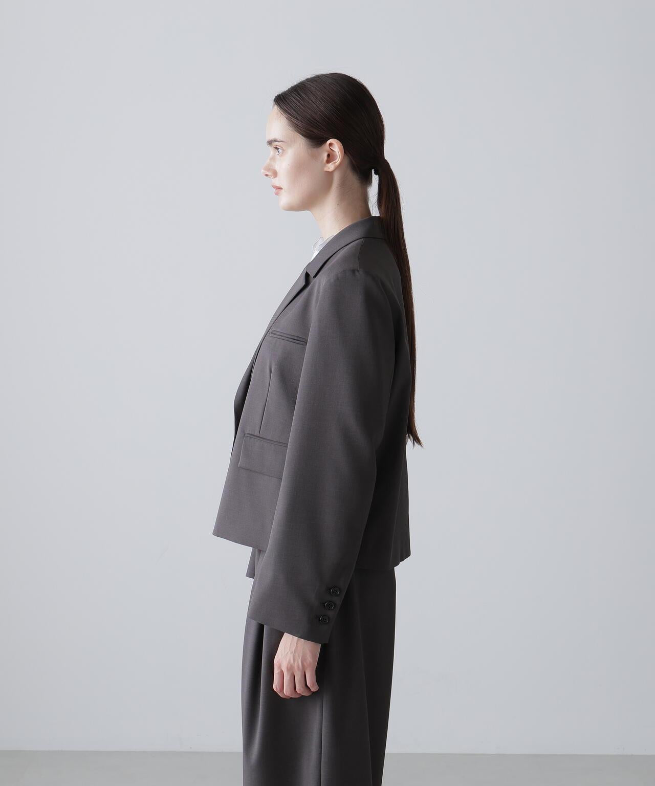 中性風交叉西裝夾克