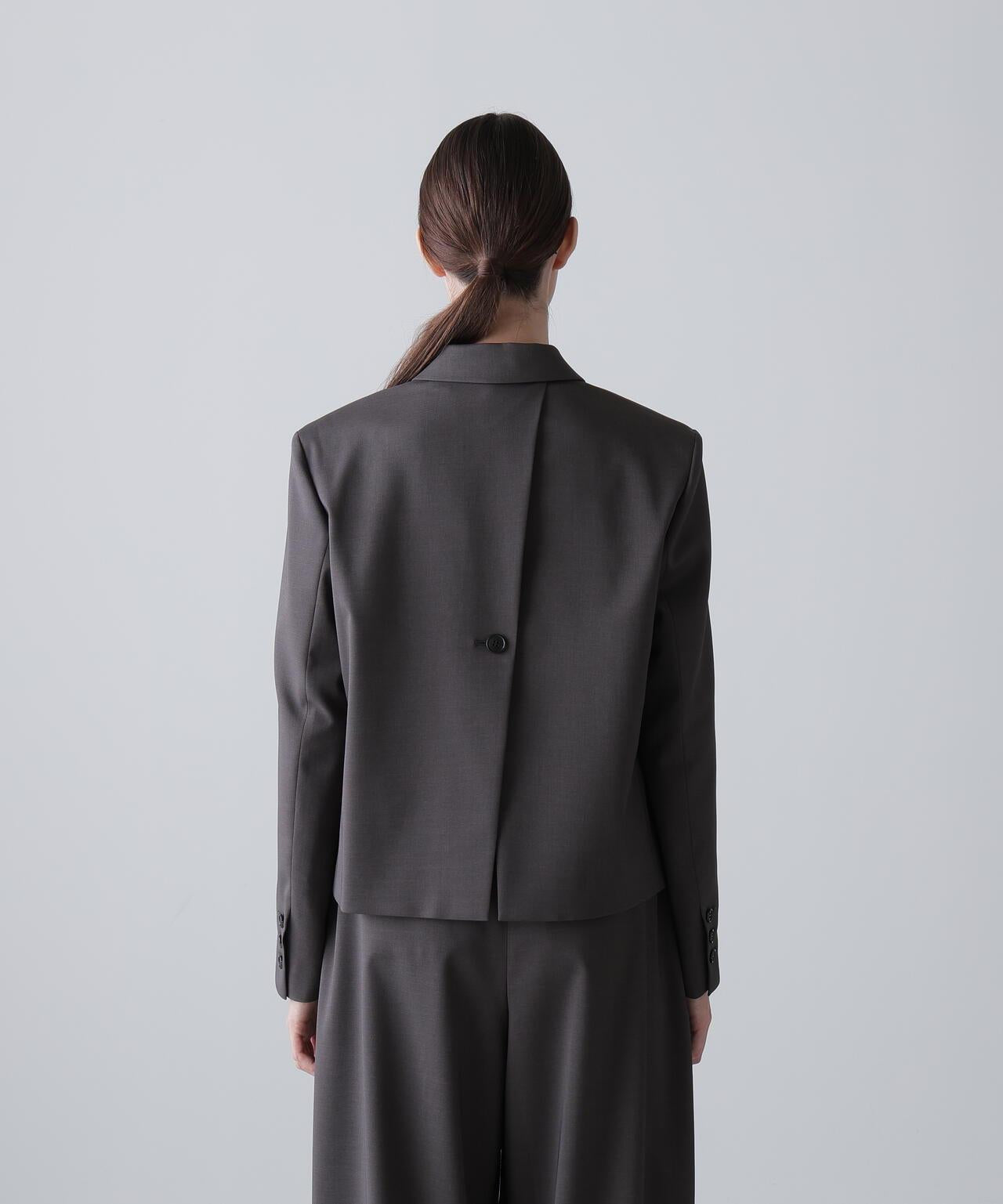 中性風交叉西裝夾克