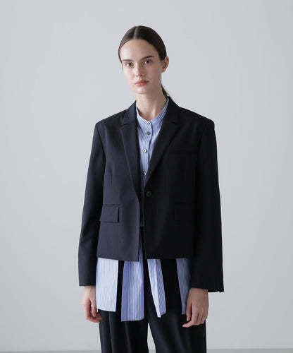 中性風交叉西裝夾克