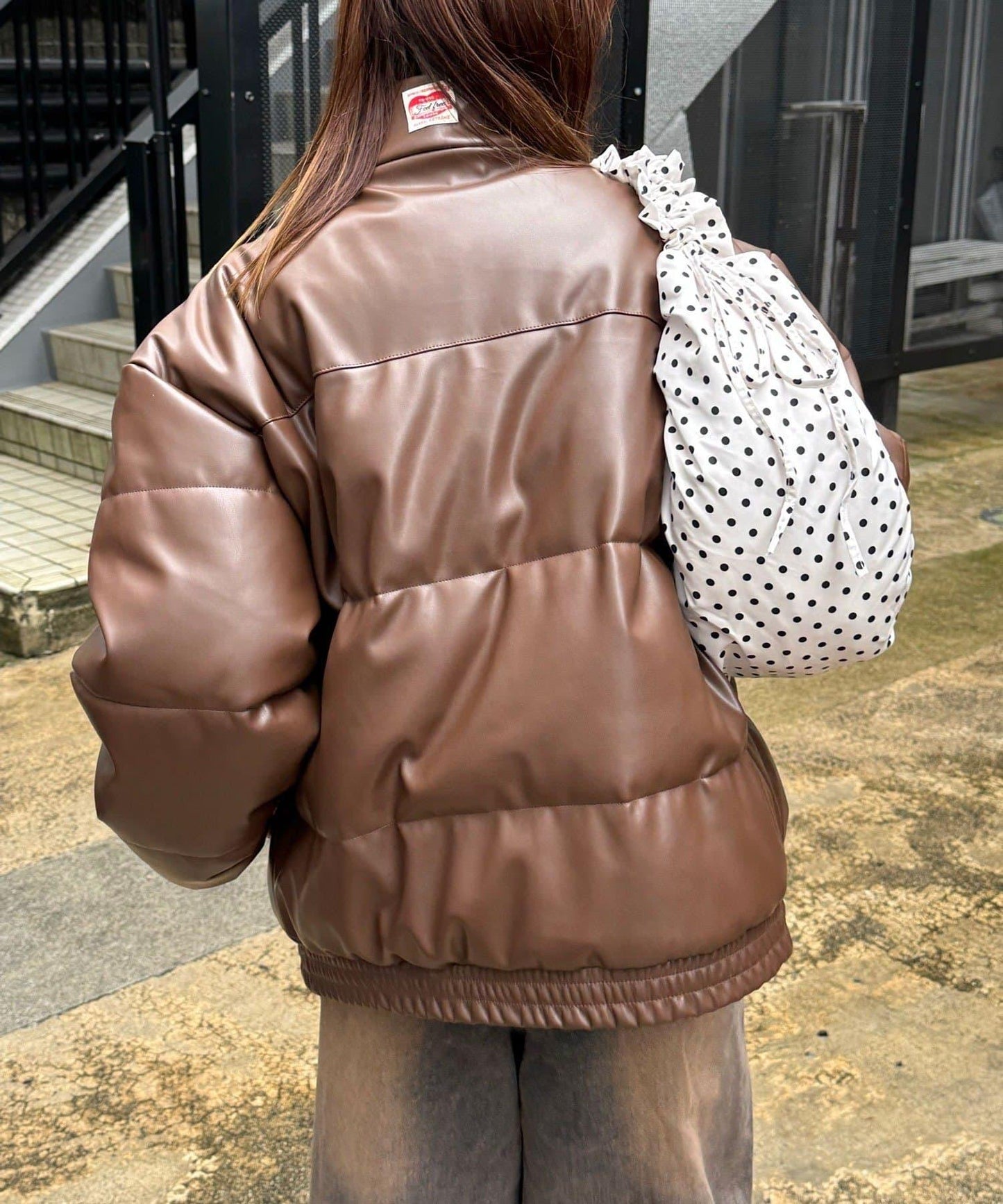 仿皮革泡芙夾克