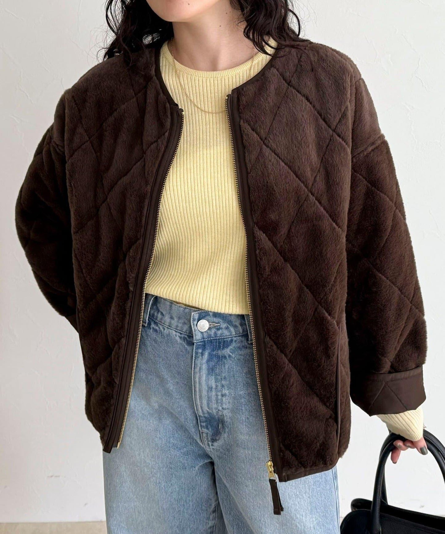 毛絨絎縫拉鍊大衣