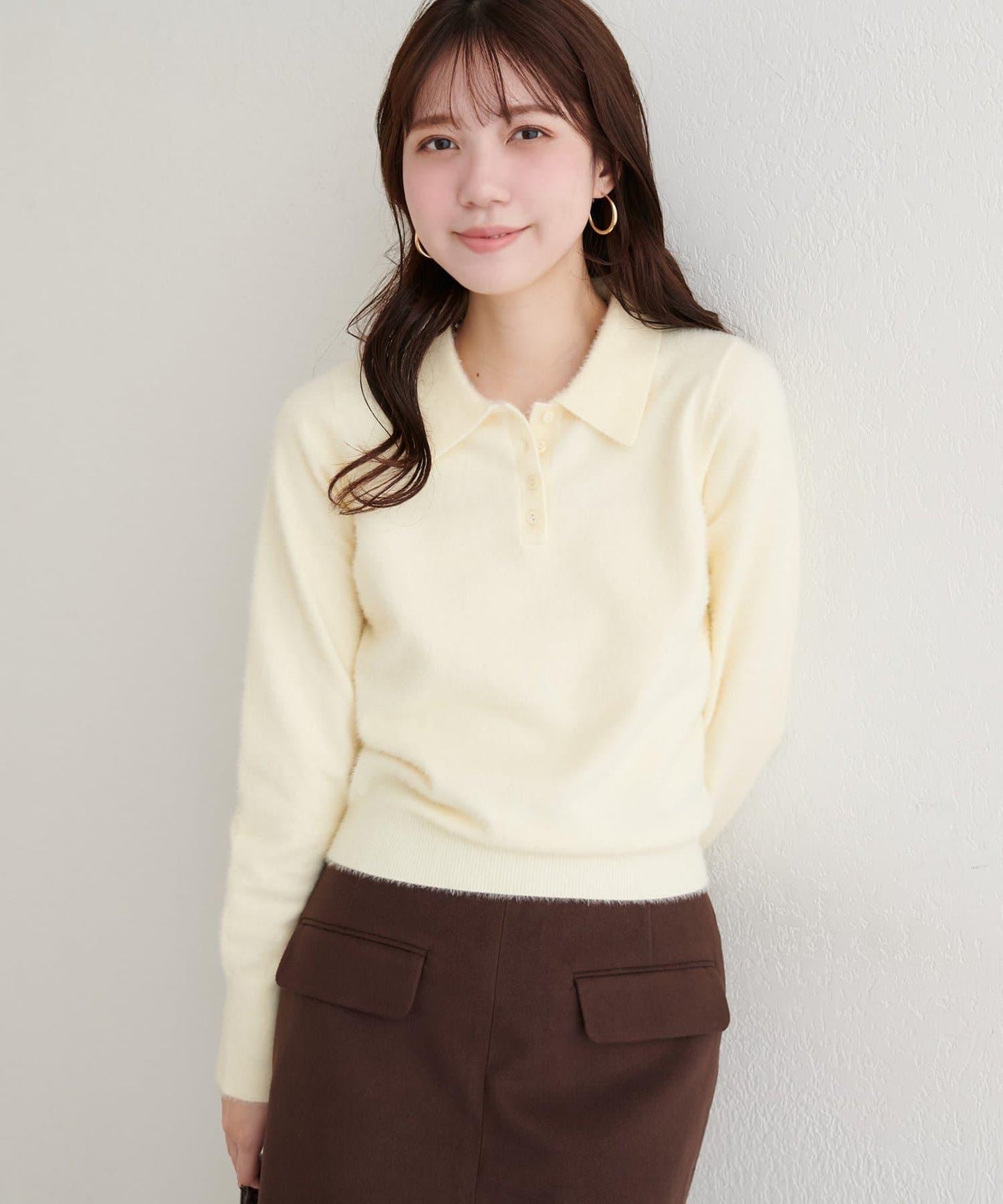 柔軟長絨帶領針織衫