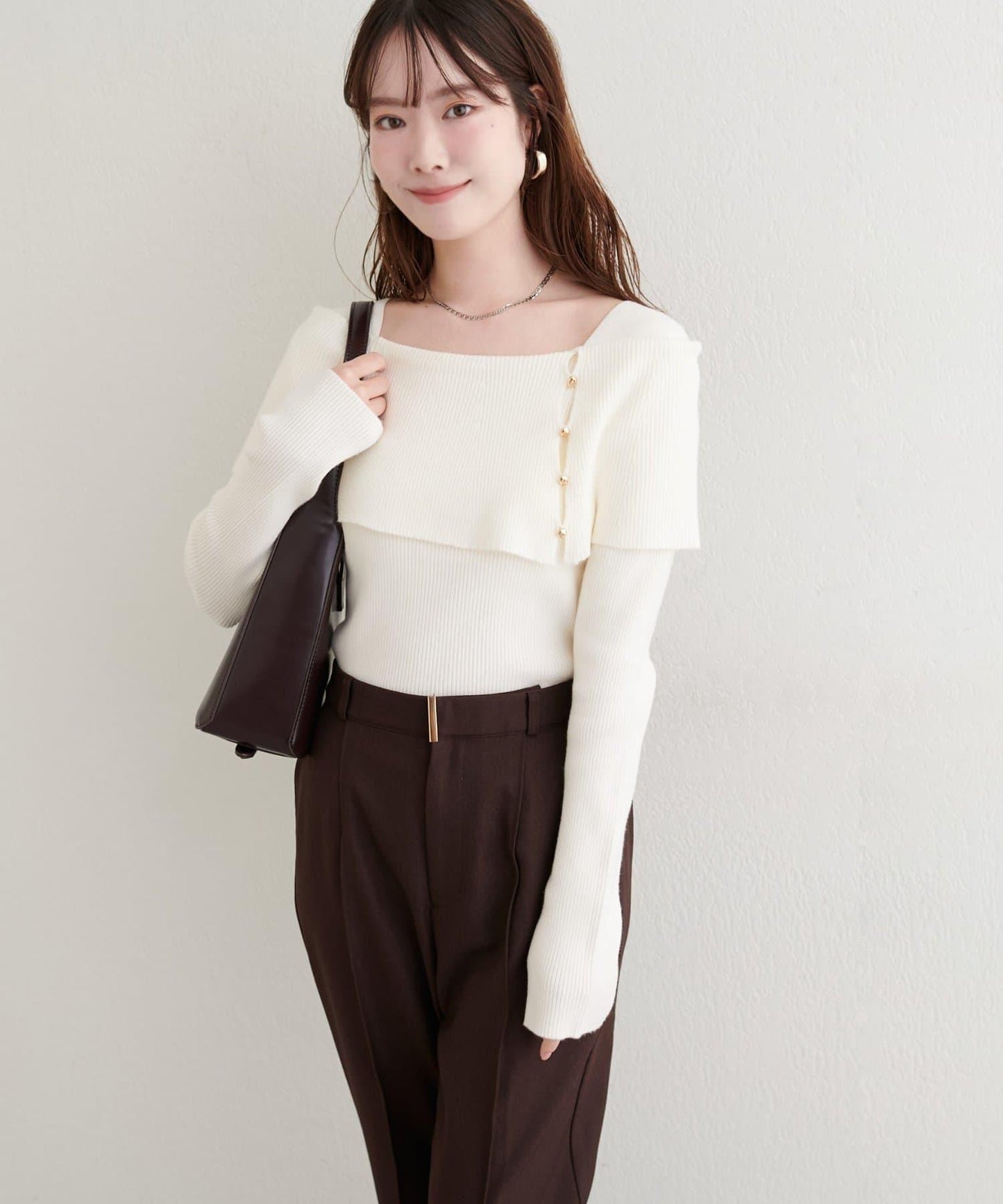 一字肩設計針織衫