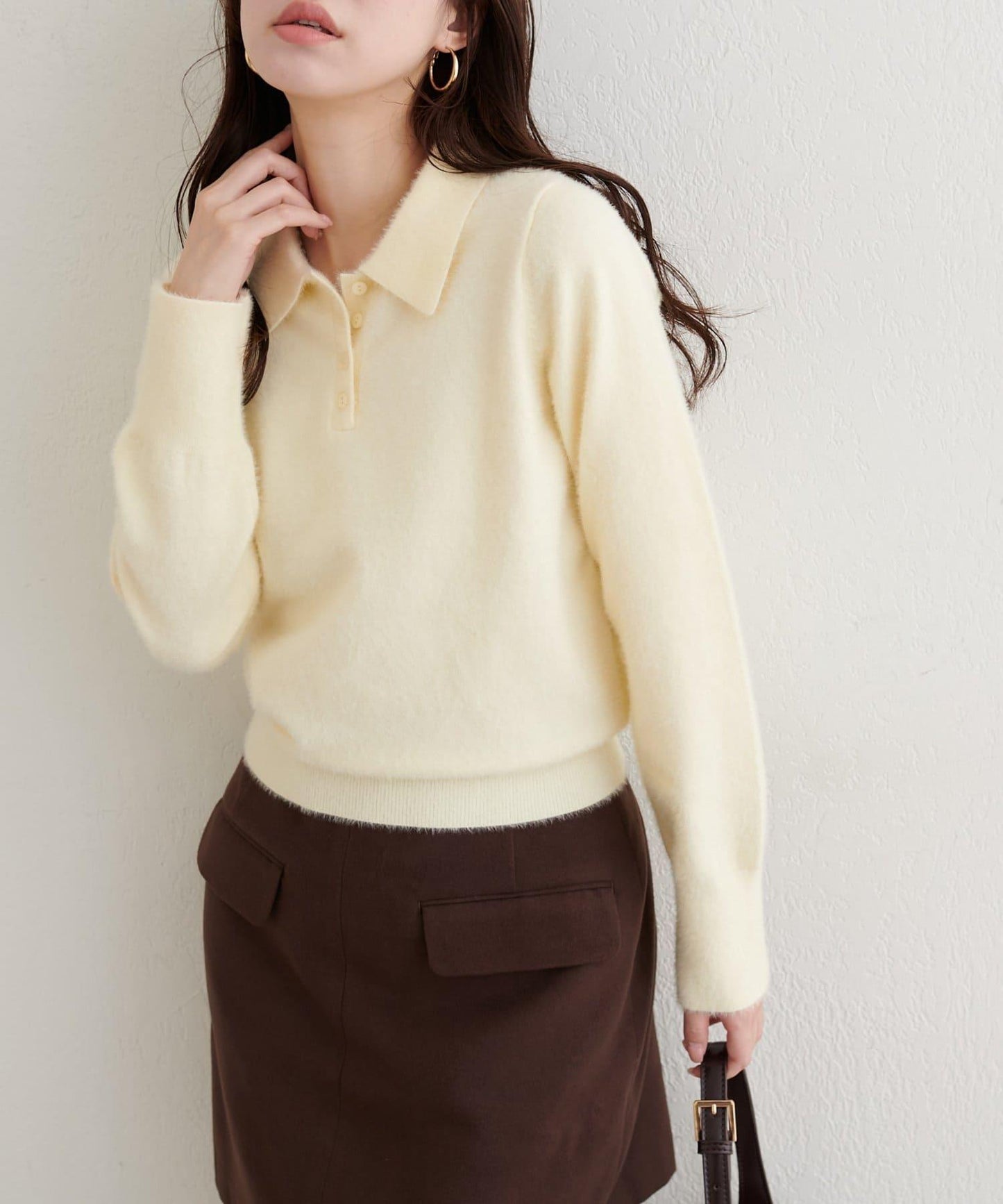 柔軟長絨帶領針織衫